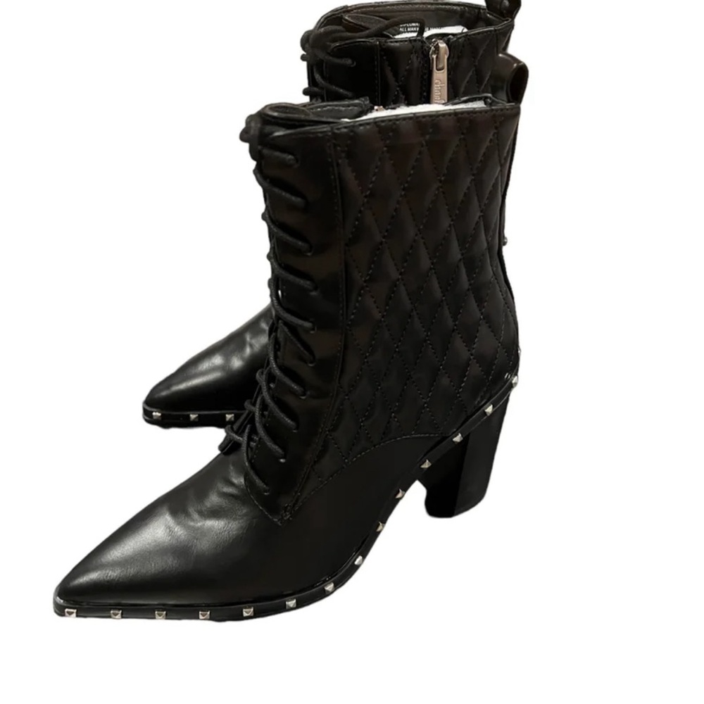 ****SOLD****Charles & David Quilted Booties - Size 6.5 - Picture 4 of 9